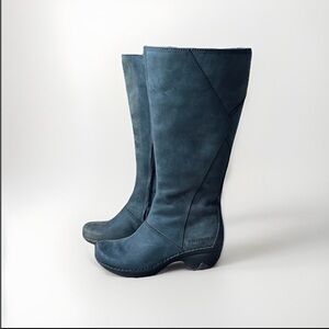 NWOB Patagonia Thatcher Performance Women's Tall Black Leather Boots Size 6.5